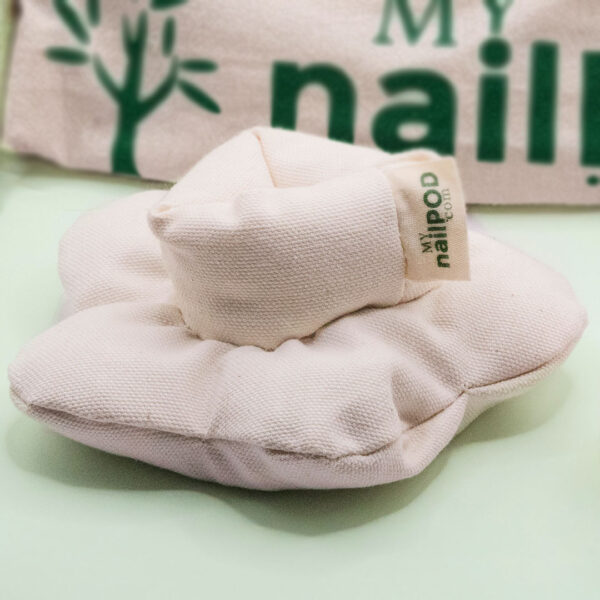 MynailPOD Cream Petal Design